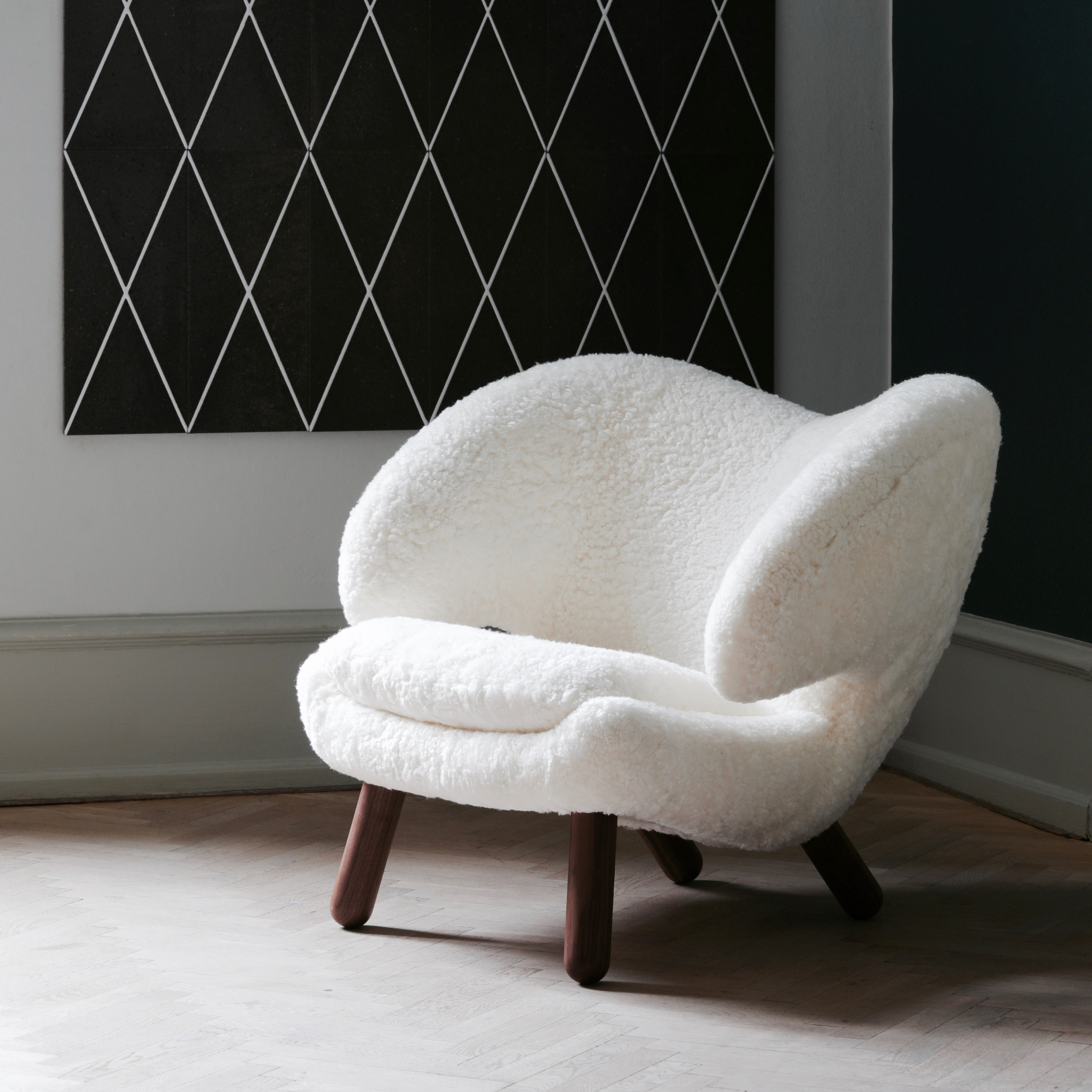 The Pelican Chair Sheepskin